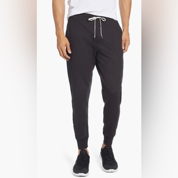 Vuori Sunday Performance Joggers